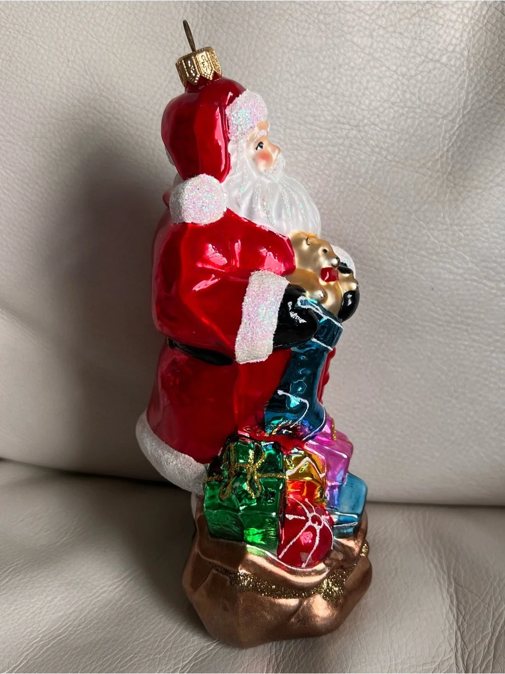 Holiday Santa Claus with Gifts Hanging Ornament